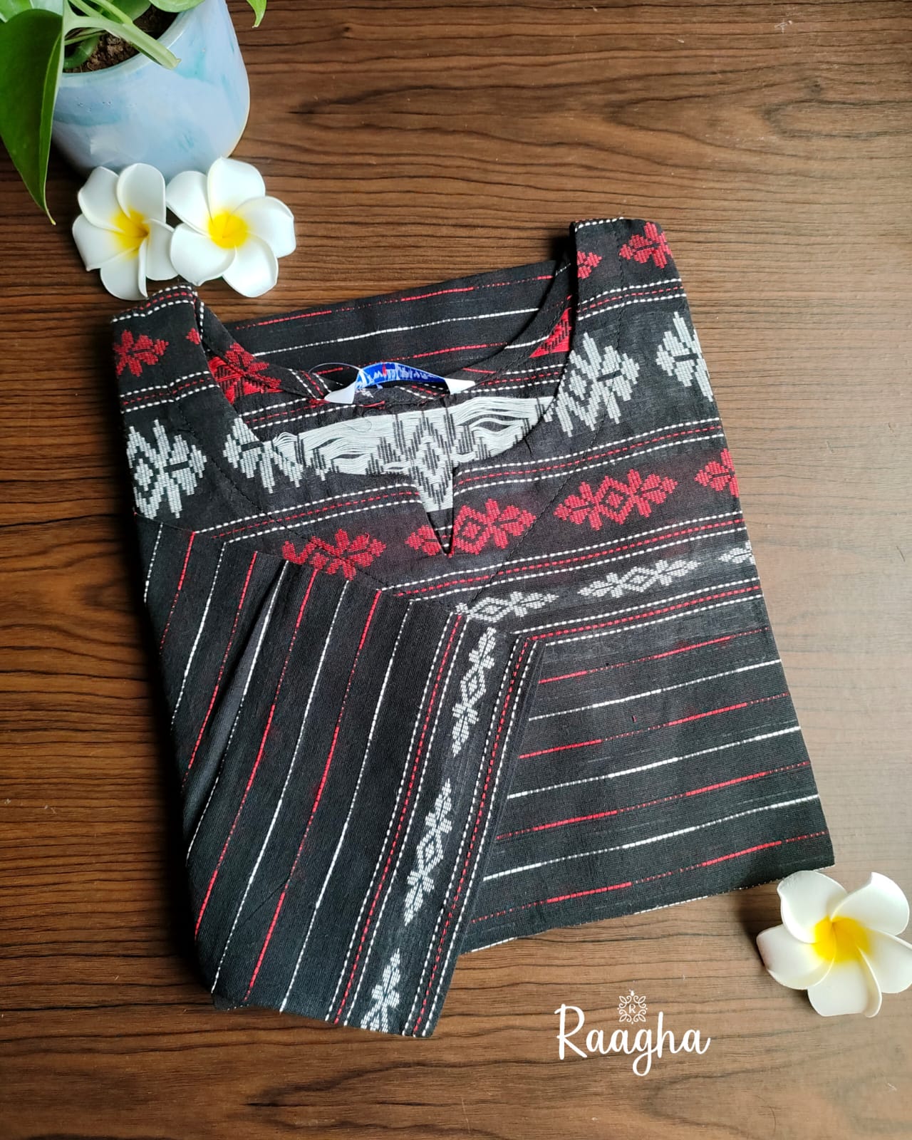 Self-weaving Chettinad cotton kurtis