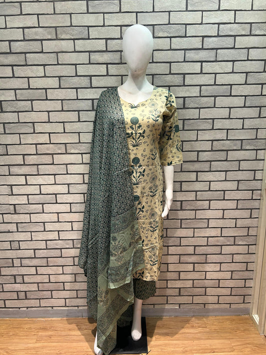 Kurti sets
