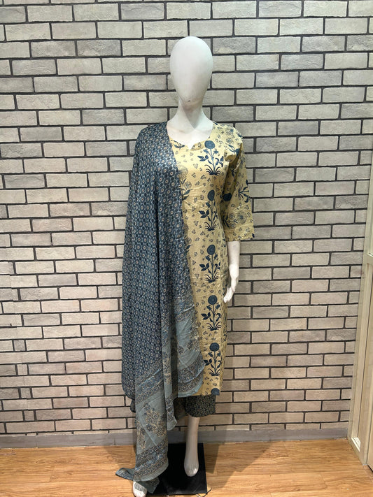 Kurti sets