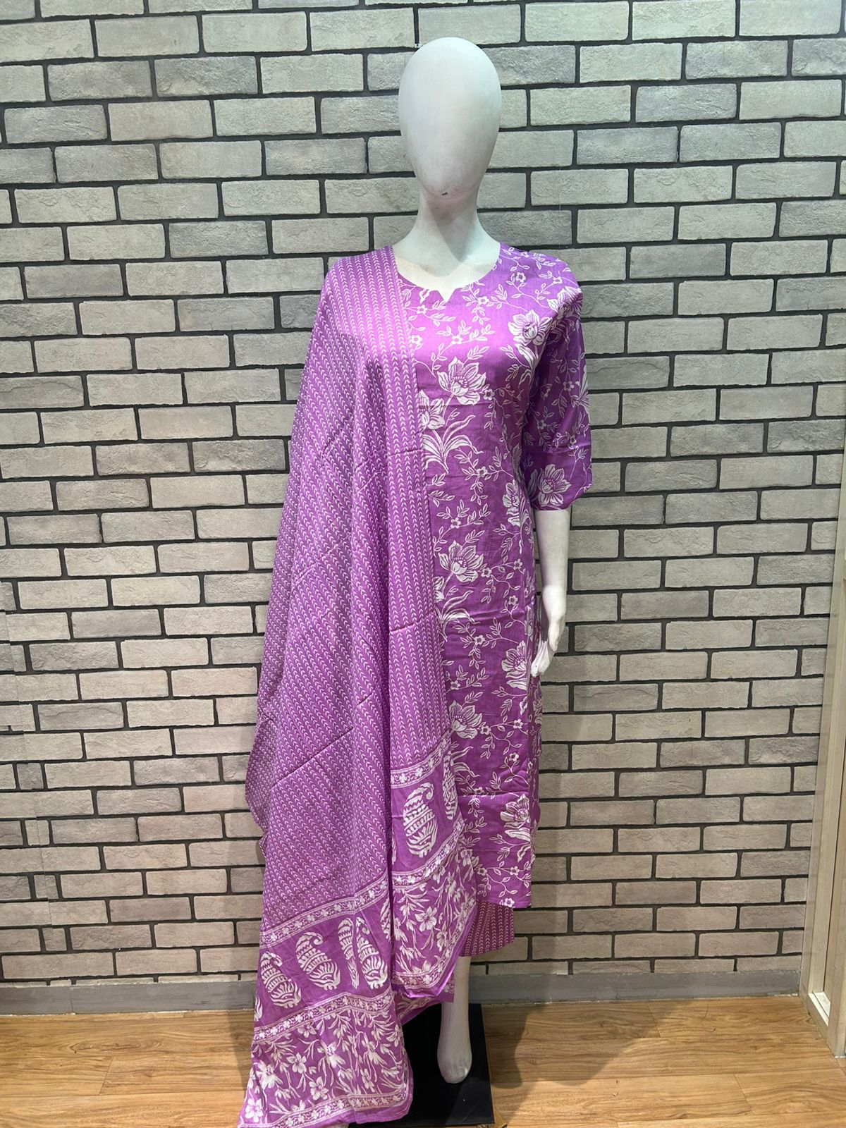 Kurti sets
