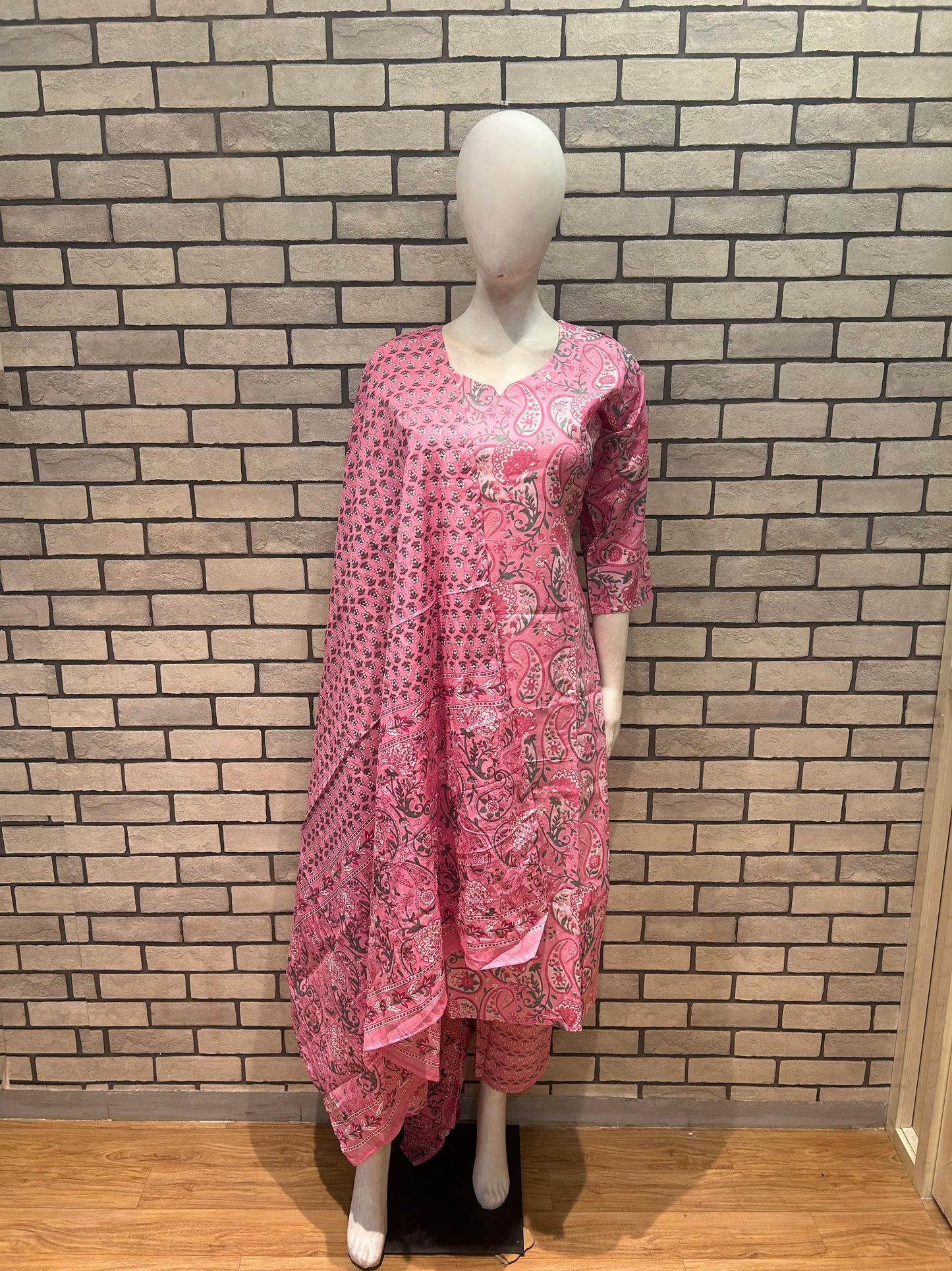 Kurti sets