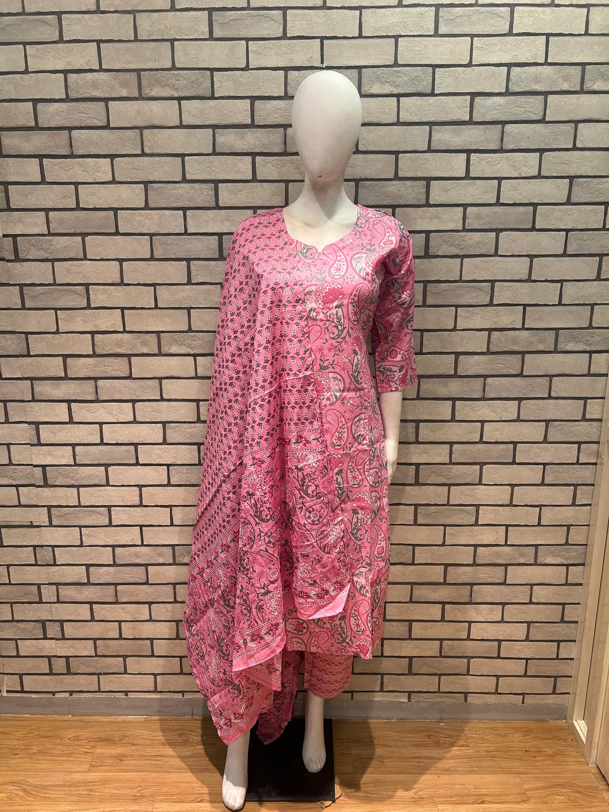Kurti sets